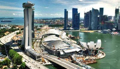 Singapore City Lights and Sentosa Family Escape
