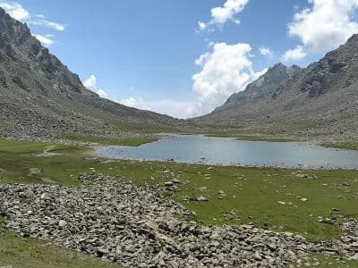 Satsar Lake