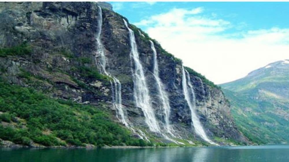 Seven Sisters Waterfalls