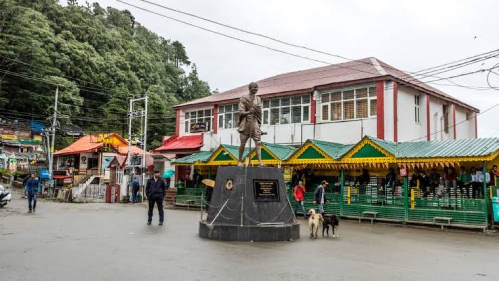 Mall Road Dalhousie