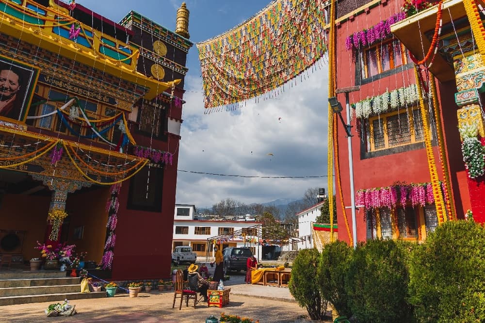 Bir Tibetan Colony