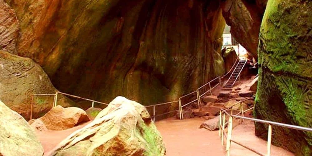 Edakkal Caves