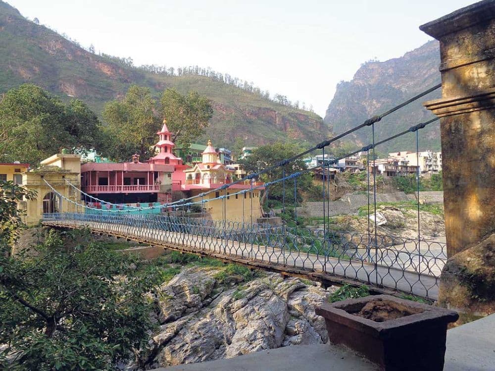 Jhullaghat Suspension Bridge