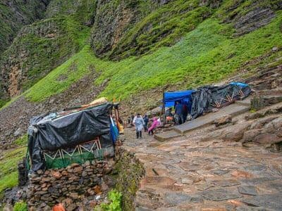 Hemkund Sahib Trek