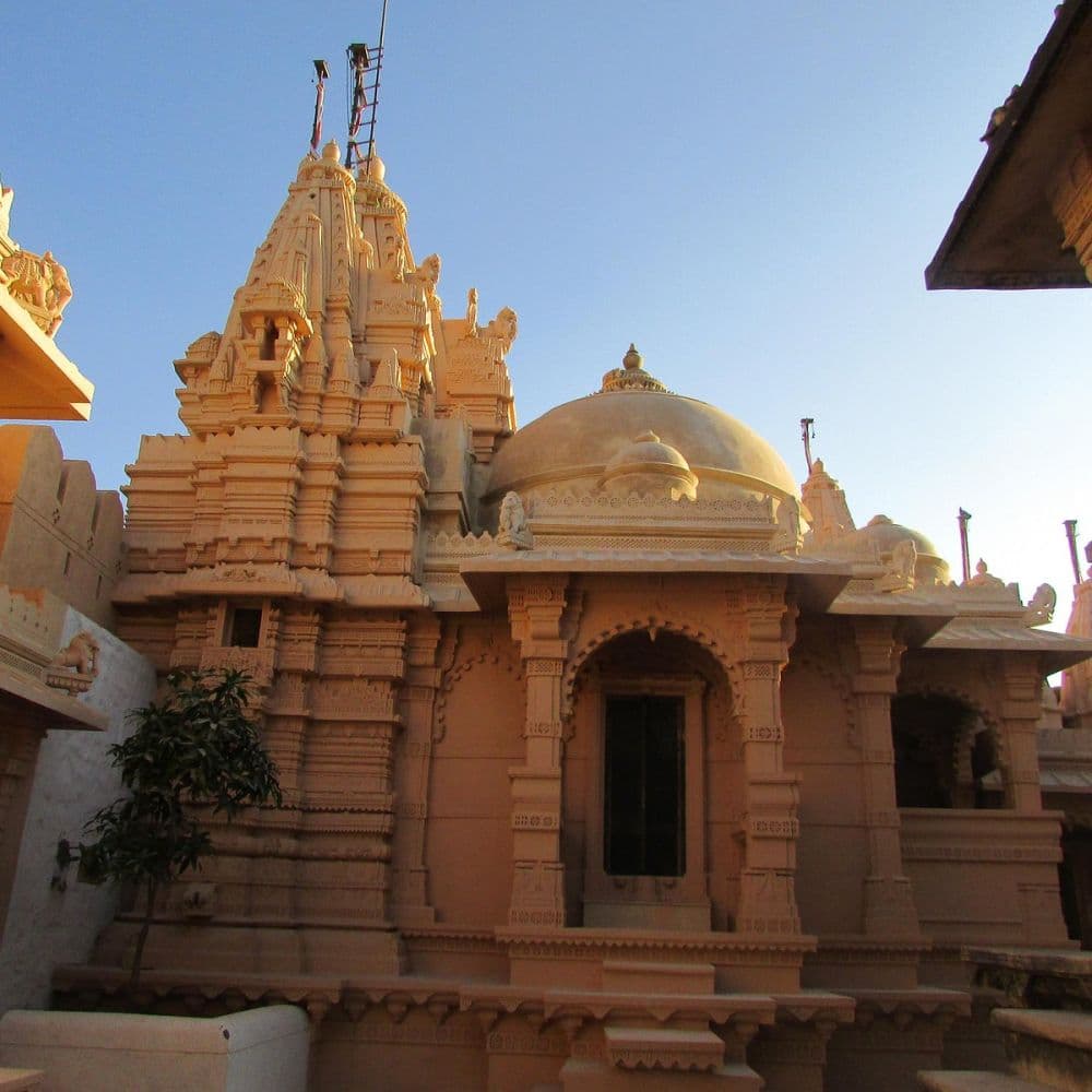 Sampriti Raja Temple