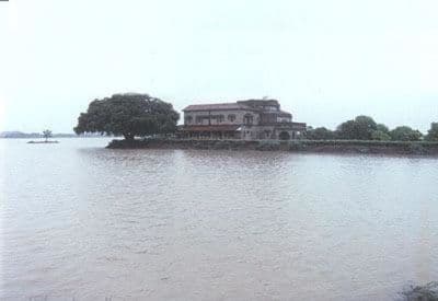 Gaurishankar Lake