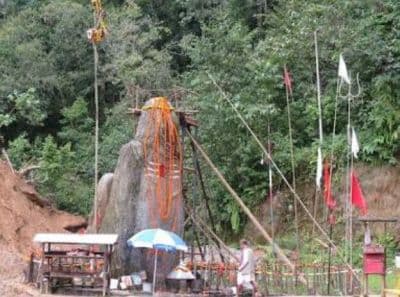 Shiva Lingam at Sidheshwar Nath Temple