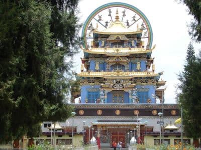 Bylakuppe (Namadroling Monastery)
