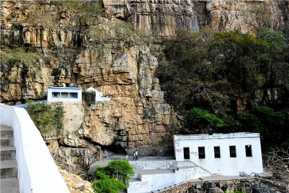 Amareshwar Mahadeo Temple