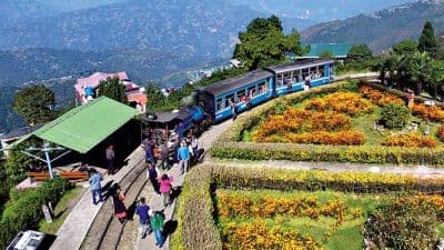 Darjeeling Himalayan Railway (Toy Train)