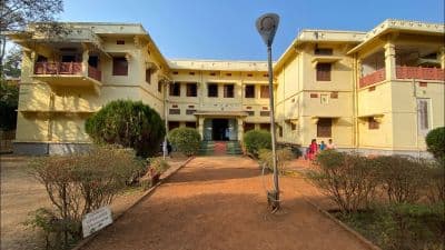 Uttarayan Complex