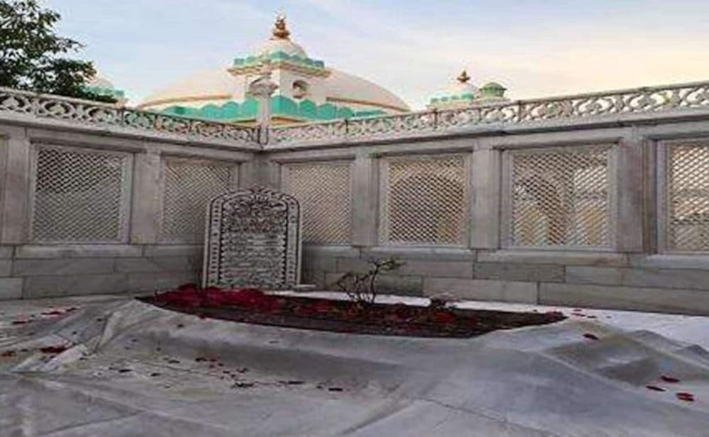 Tomb of Aurangzeb