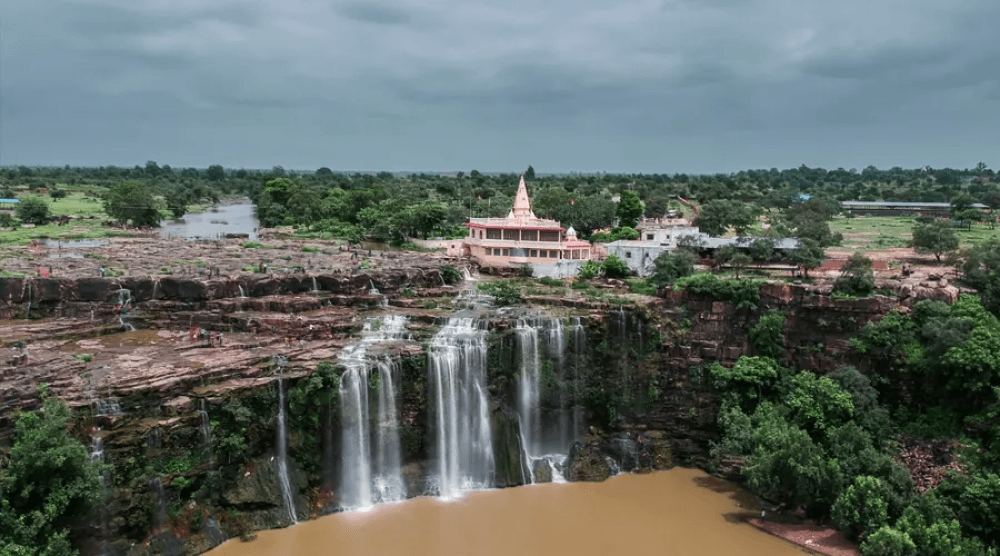 Bhoora Khon Waterfall