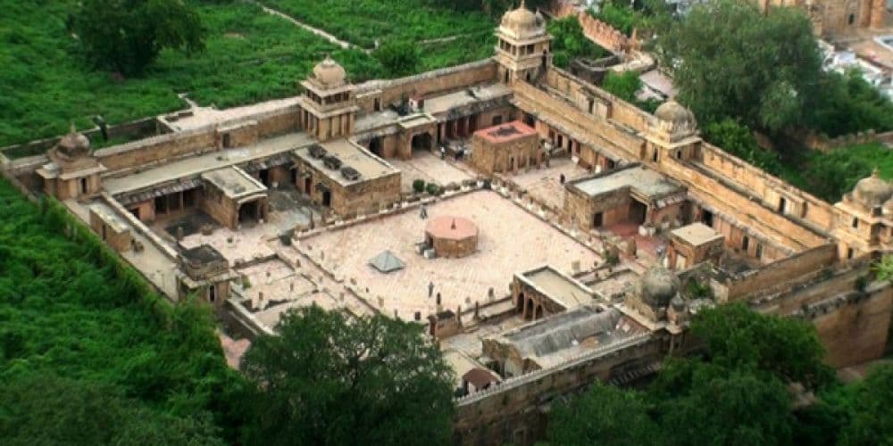 Gujari Mahal Archaeological Museum