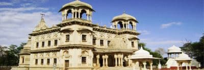 Chhatris (Cenotaphs) of Shivpuri