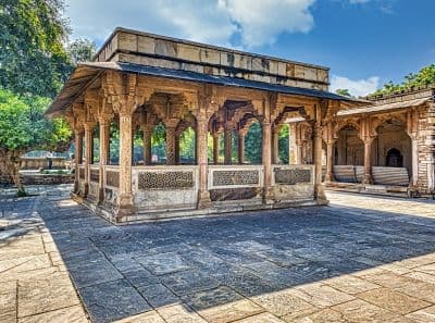 Tansen Tomb