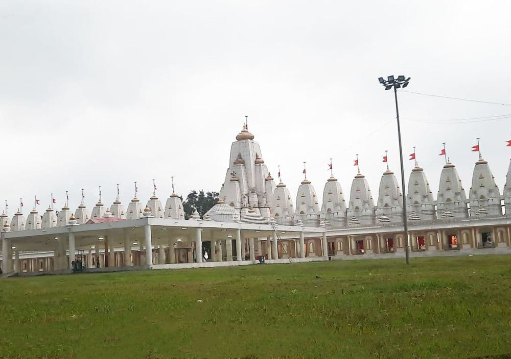 24 Avatars Group of Temples