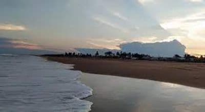 Voderevu Beach