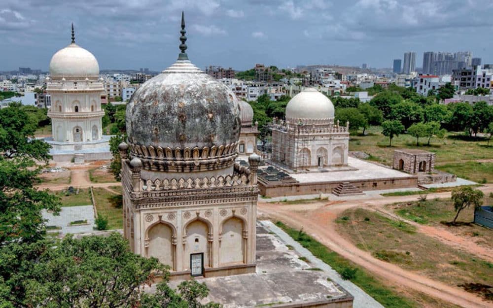 Qutb Shahi Tombs