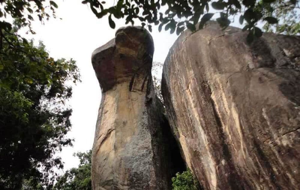 Cobra Hood Cave