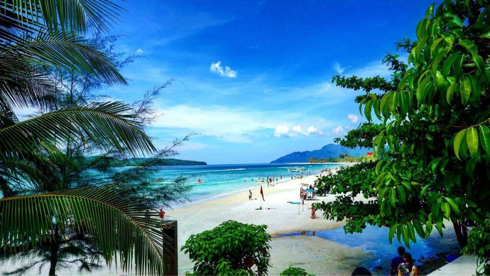 Pantai Cenang Beach