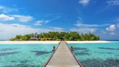 Vabbinfaru Island Beach