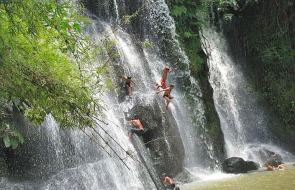 Chaa Ong Waterfall