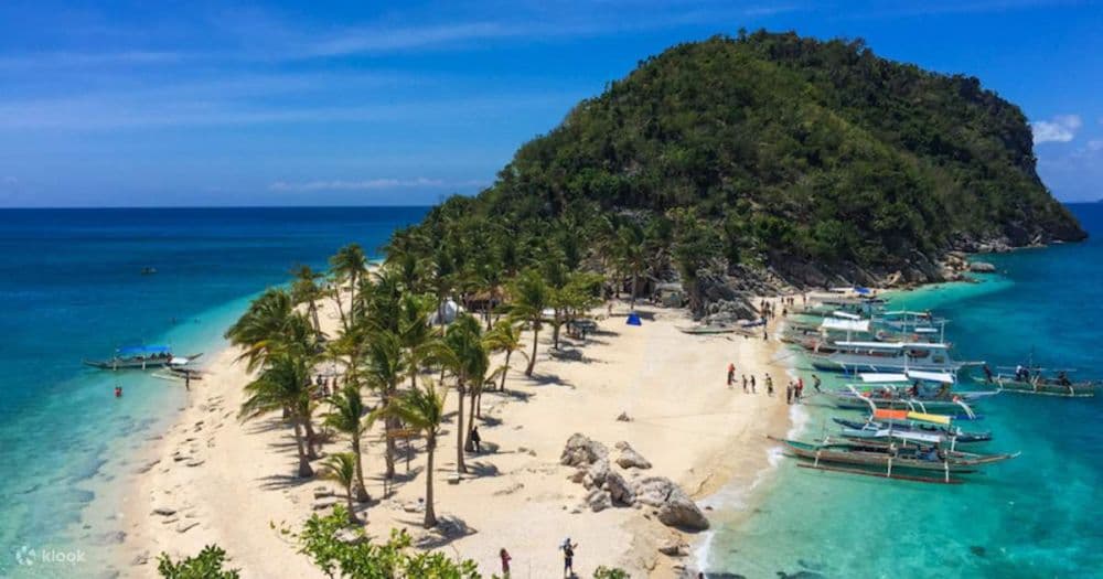 Gigantes Islands