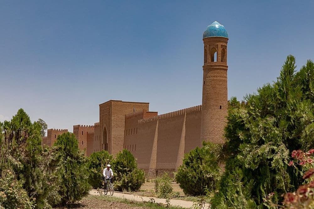 Hulbuk Museum and Fortress