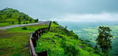 7 Popular hill-stations  in India