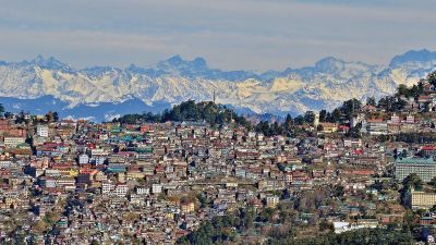 kausani tourist