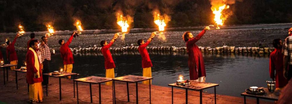 Ganga Aarti at Triveni Ghat