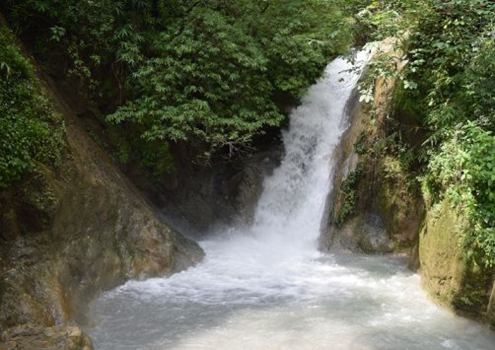 Shikhar Falls