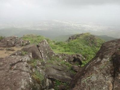 Dataar Hills