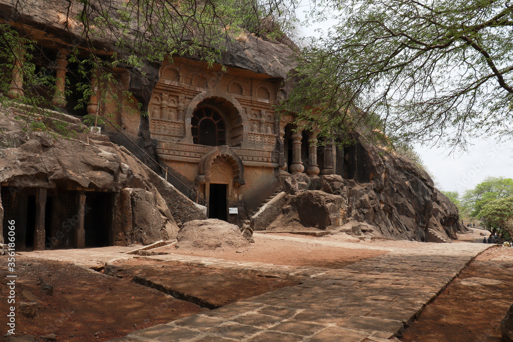 Pandavleni Caves