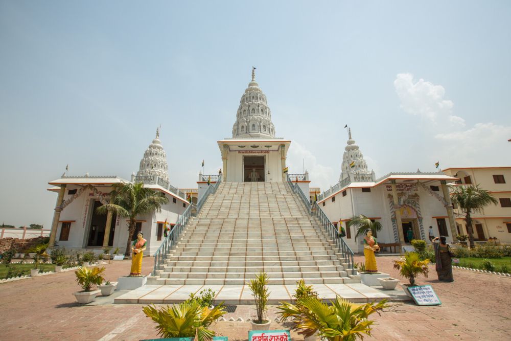 Kundalpur Digambar Jain Temple