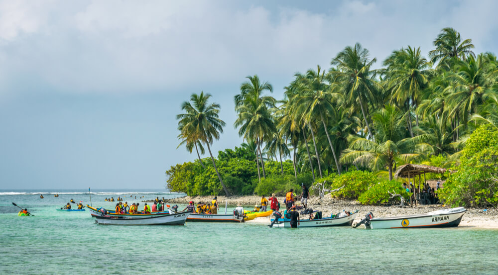 Kalpeni Beach