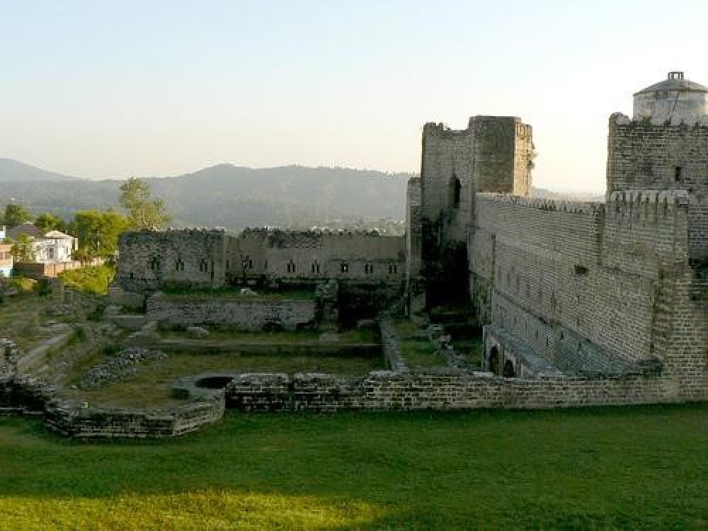 Shahpurkandi Fort