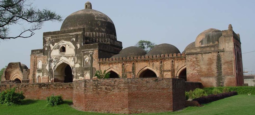 Kabuli Bagh Mosque