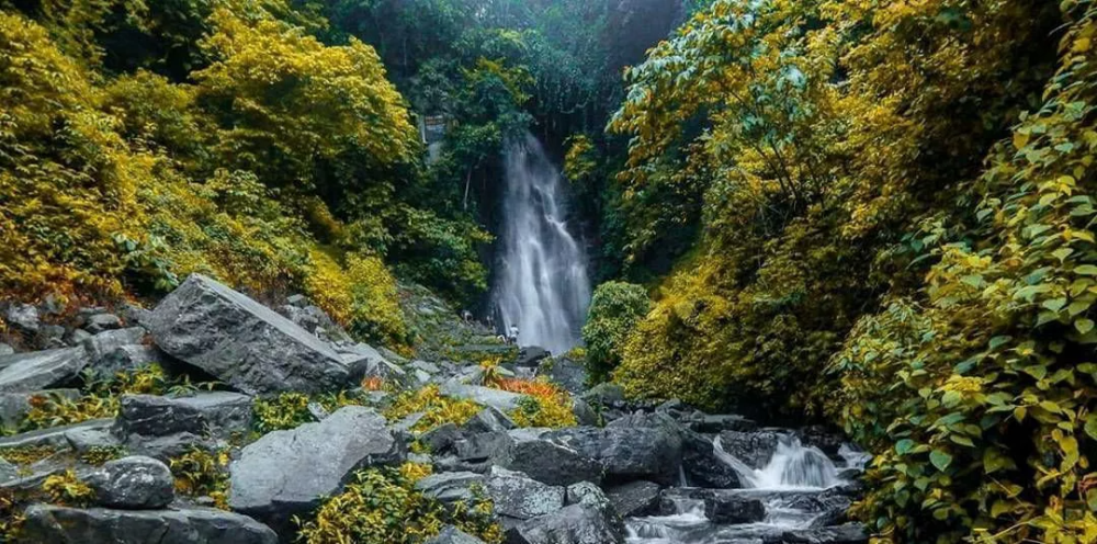 Sadu Chiru Waterfalls