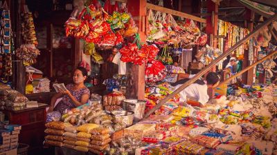 Namphalong Market