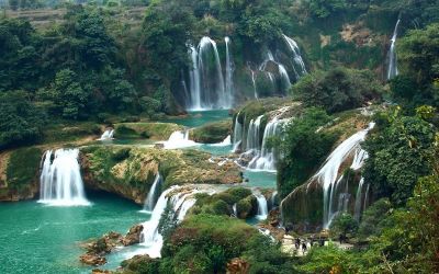 Silver Waterfall (Thac Bac Waterfall)