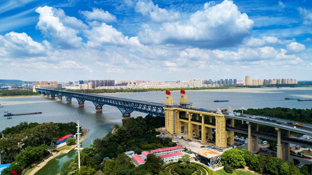 Nanjing Yangtze River Bridge