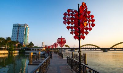 Love Lock Bridge Da Nang