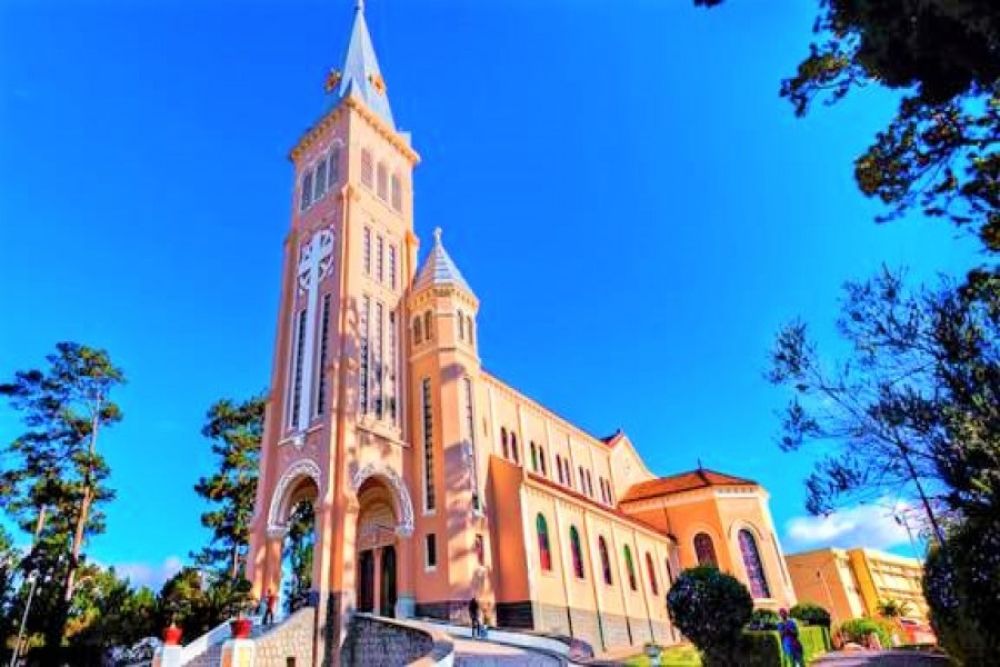 Dalat Cathedral (Chicken Church)