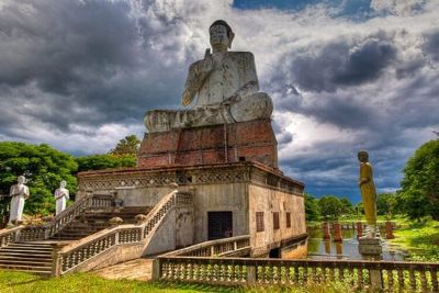 Wat Ek Phnom