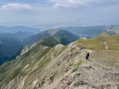 Hiking Trails in the Caucasus Mountains