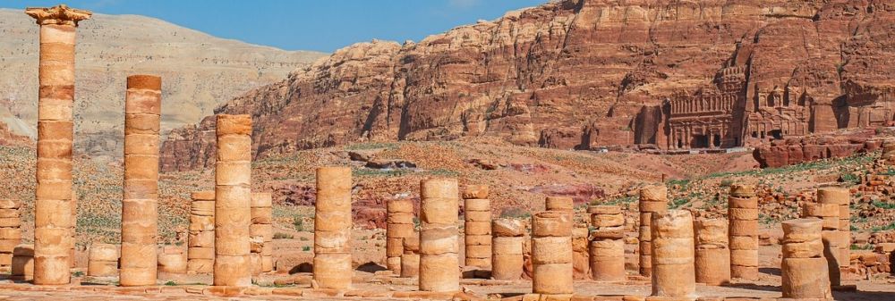 Colonnaded Street