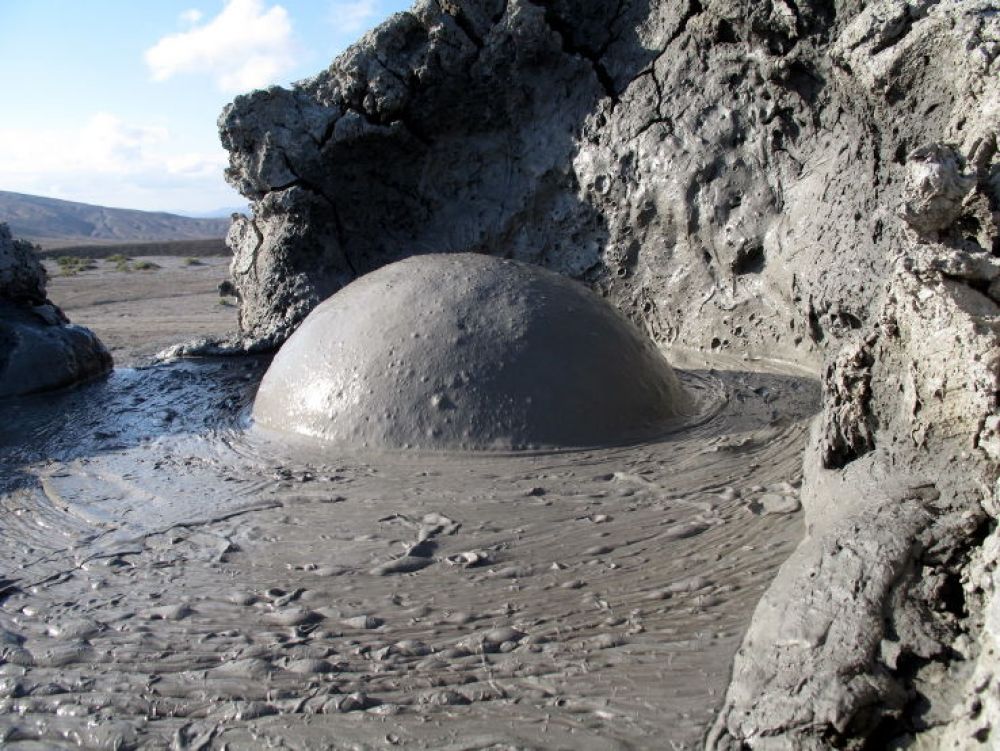 Garasu Volcano