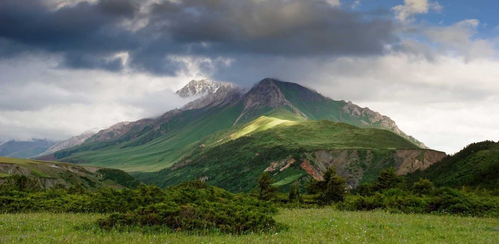 AtBashy Valley